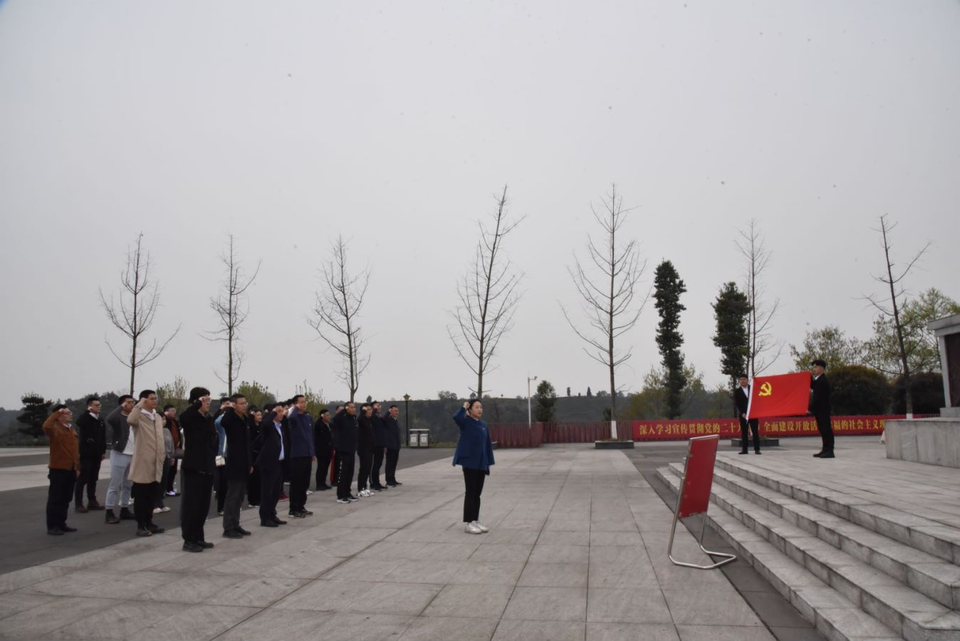 图片2.png 图片2.png